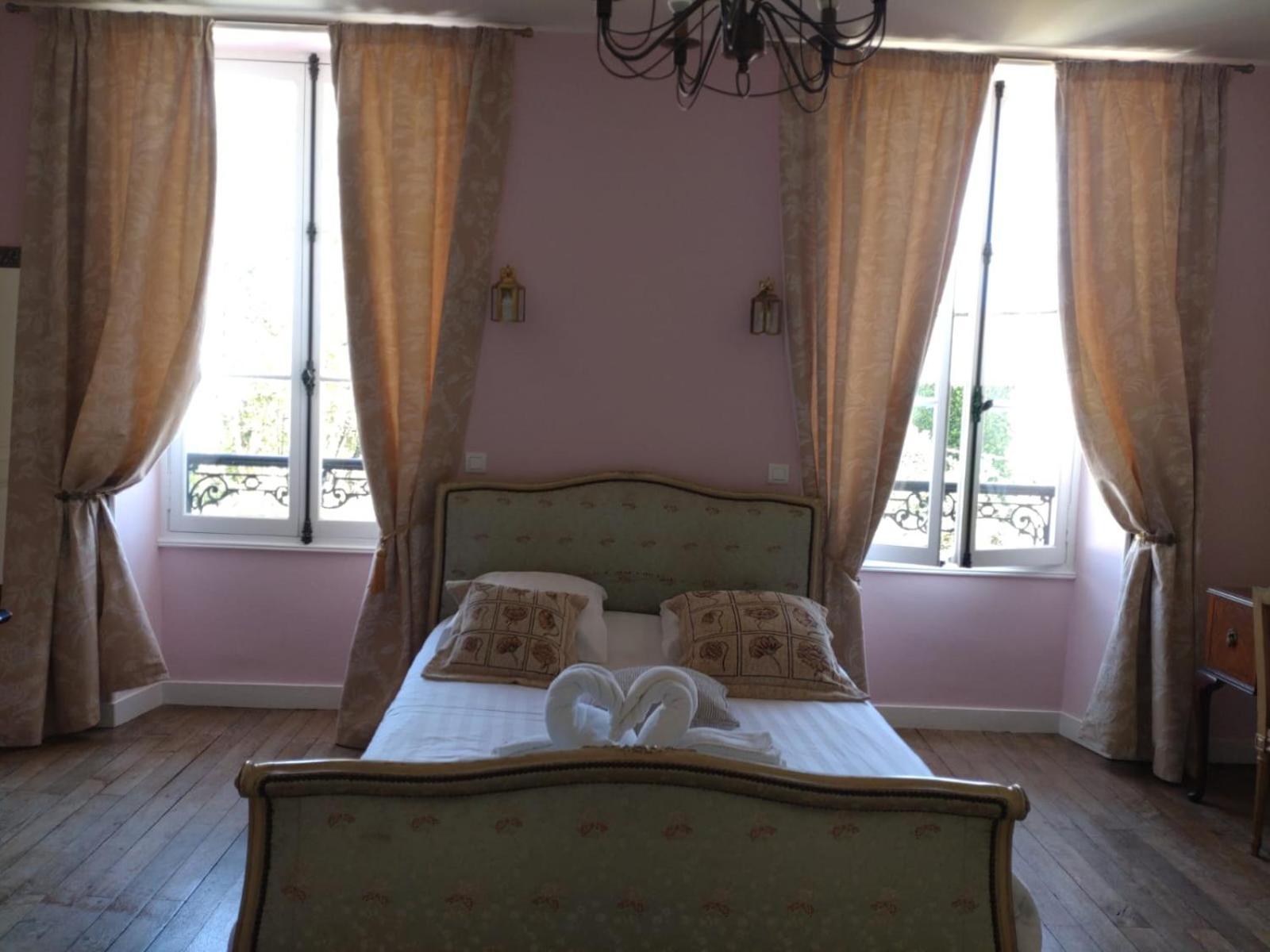 La Brasserie Chambre D'Hotes De Delphine Saulge 외부 사진
